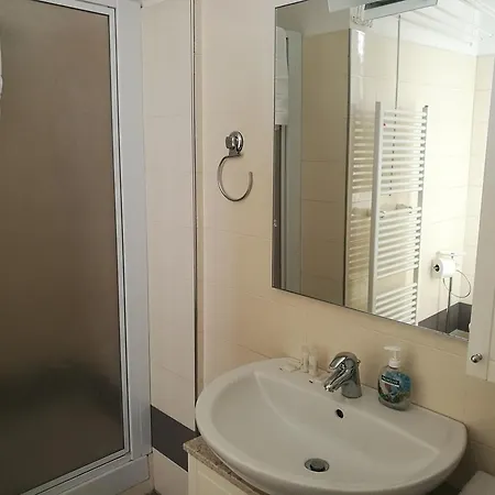 Apartamento Residenza Piazza Dei Martiri 8 Bolonia Exterior foto